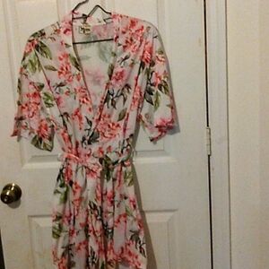 - Mumu woman's  robe sz 0/S